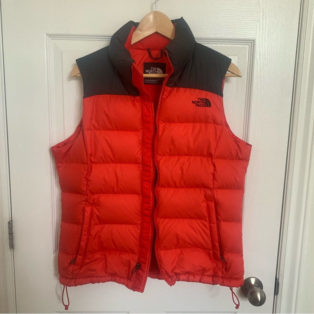 North Face 700 red puffer vest